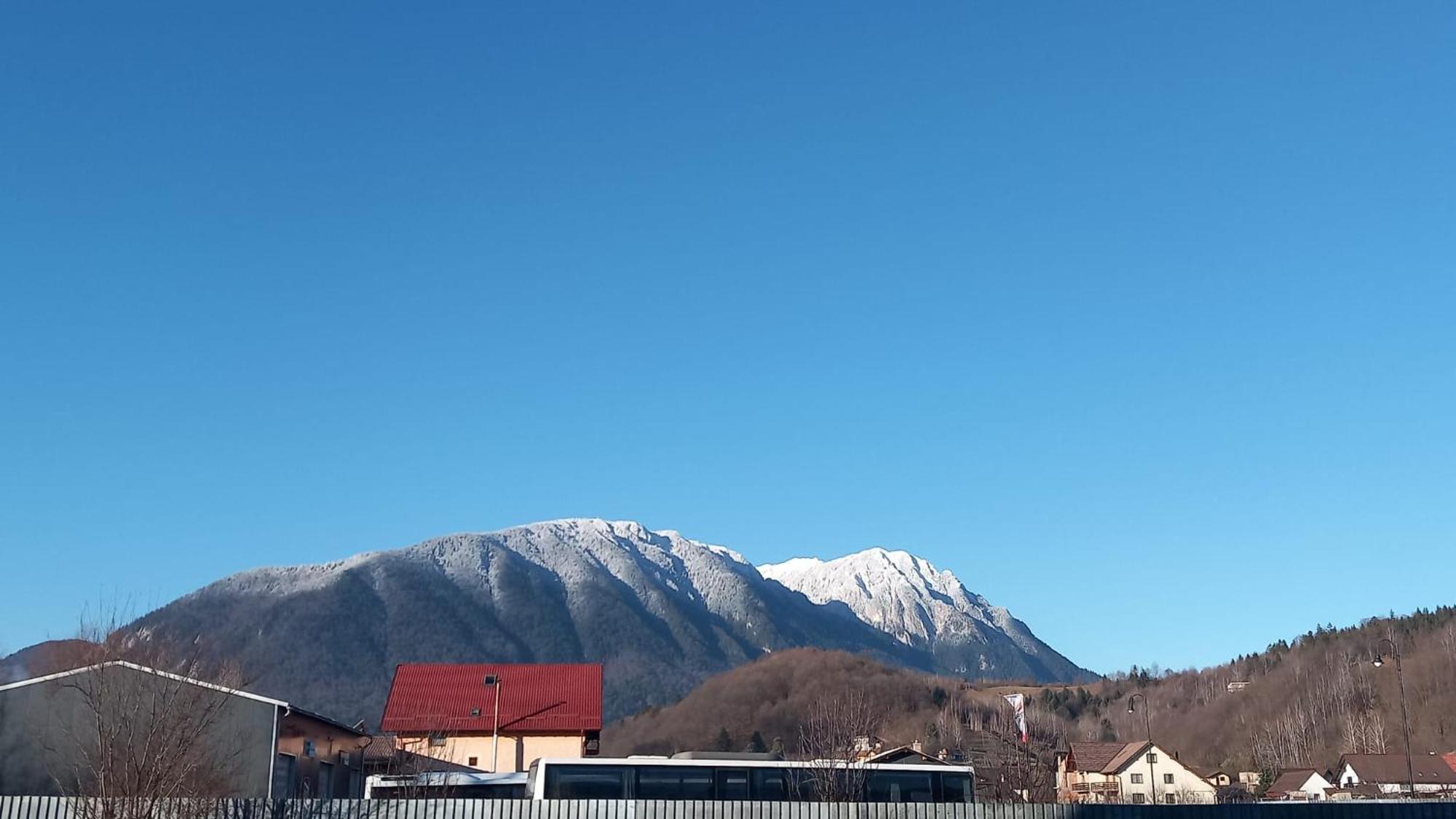 Piatra Craiului Residence Zarnesti Exterior photo